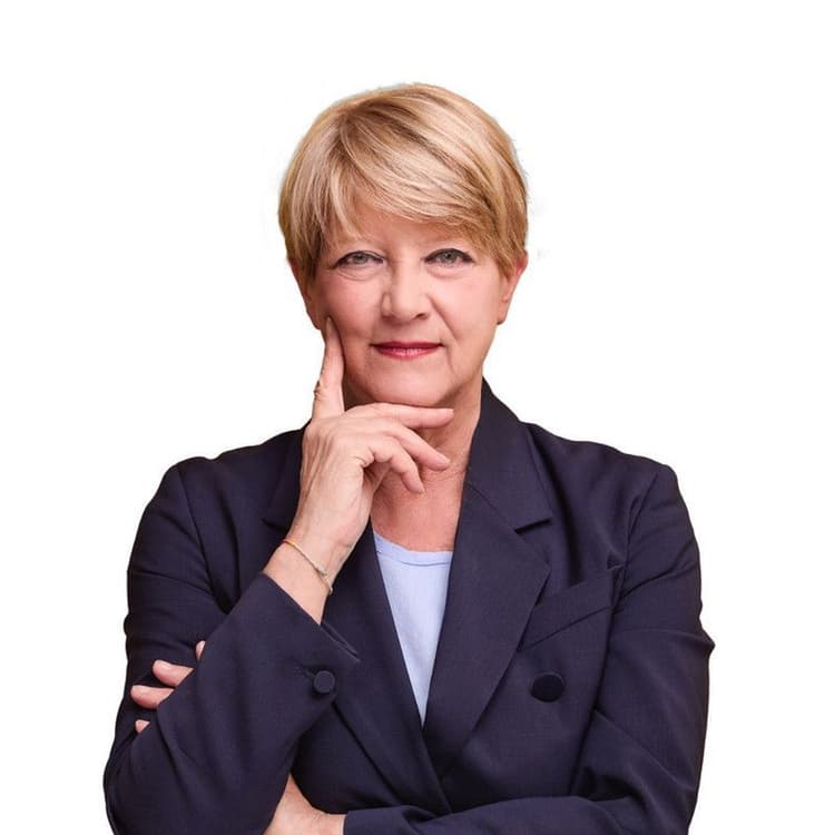 Portrait of Rita Bernardini